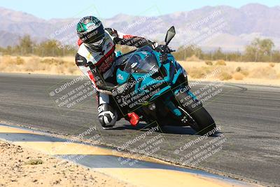 media/Feb-13-2022-SoCal Trackdays (Sun) [[c9210d39ca]]/Turn 7 Inside (1040am)/